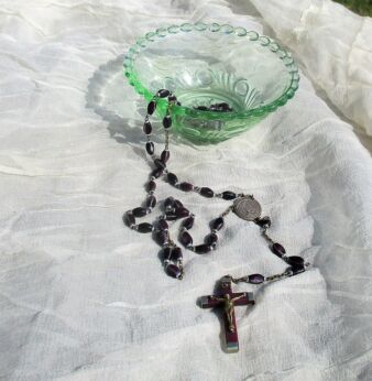 Rosary Our Lady Of Lourdes French Purple Beads Holy Water Catholic Nun Priest
