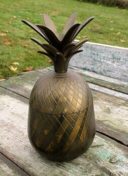 Retro Brass Pineapple Hollywood Regency Trinket Treasure Box 1960s 7.28"
