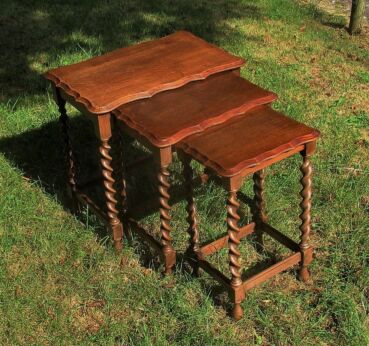 Antique Vintage Barley Twist Nesting Side Tables set of 3 Gorgeous