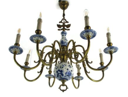 L Dutch Delft Blue White Chandelier Porcelain Ornate Brass 8 Light Arms Country