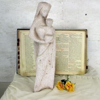 Stone Statue Virgin Mary Infant Madonna Mother and Child Piece of art Sculpture