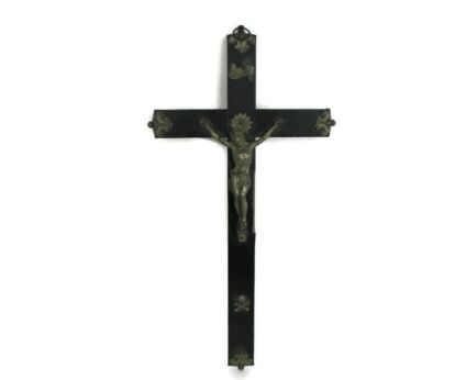 Lovely Vintage Ornate Wall Hanging Crucifix Cross Corpus Christi Jesus Christ Wood and Spelter ormolu trim pieces 13.77"