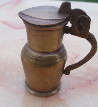 Vintage Miniature Can with Lid tea Pot Coffee pot Can  Doll House Brass Copper for Doll House or collectible