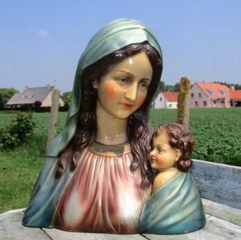 Vintage Virgin Mary Infant Jesus Bust Plaster Statuette Chalk Beautiful Rare