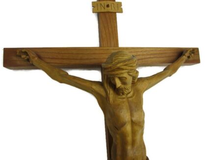 Large Ornate Hanging Wall Crucifix Wooden Jesus Christ Saviour Corpus Christi Gorgeous Decorative 32.28 "