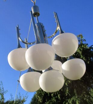 Mid Century Atomic Sputnik Trumpet Chrome Chandelier Opal ball Reggiani Sciolari