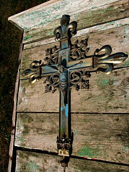 Gorgeous Antique 19th Century French Fleur de Lis Brass Hanging Crucifix WOW