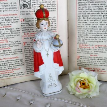 Bisque Statue Infant of Prague Infant Jesus Santo Nino Collector Lovely HTF 8"