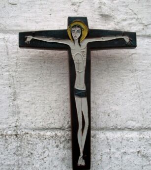 Mid Century Design Ceramic Modernist Crucifix Marked P.V. Paul Vermeire 10.75"