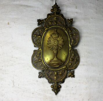 Antique Brass Ornate plaque Church Shield Jesus Christ Lamb of God Collector