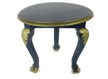 Vintage Round Hand Carved Wood Coffee Side Table Louis XV Philippe Ornate Lion Legs Lovely