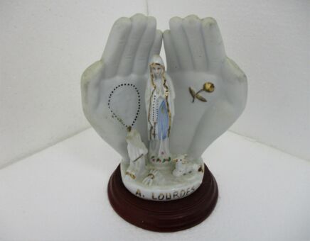 Holy Mother Lourdes Virgin Mary St Bernadette French Statue Figurine Shrine Grotto Niche Hand Rare Lovely