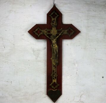 L Antique Hanging Ornate Crucifix Cross Ornate Brass On Fabric Inscription 20s