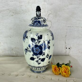 Small Vintage Delft Lidded Vase Urn Blue White Foo Dog Marked Goedewaagen 14.9"