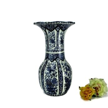 Vintage Royal Sphinx Maastricht Delft Trumpet Vase Marked Blue White Flowers