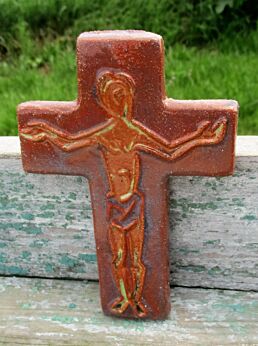 Mid Century Design Ceramic Modern Crucifix Ceramics Lovely Modernist Brown