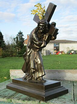 Brass Vintage Jesus Christ Statue Carrying Cross Crucifix Beautiful 18.11"