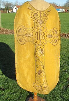 Antique Gold Colored Chasuble Casula Authentic Catholic Requiem Embroidery