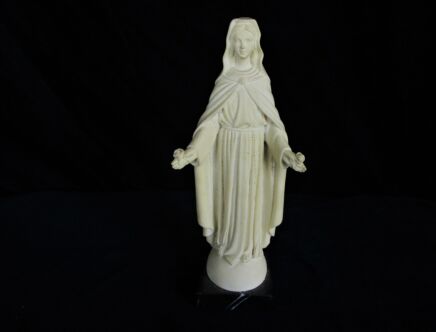 Statue Virgin Mary Our Lady Madonna delle Rose Faro Resin Marble base Open Arms 9.64"