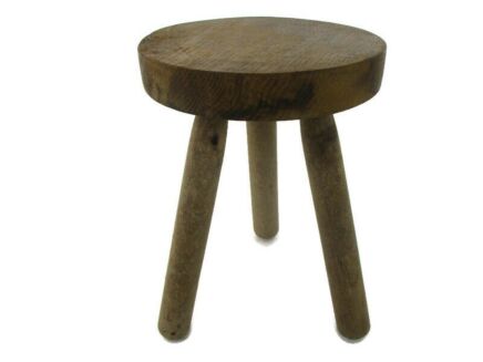 Small Vintage Hand Carved wood Tripod Milking Stool Pedestal Table Plant Flower Bonsai Stand Side Table Barn Country Style Authentic