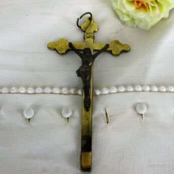 Small antique Brass Hanging Crucifix Jesus Christ Priest Nun Catholic 6.69" HTF