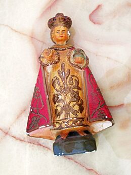 Jesus Statue Painted Chalkware Jesus Infant of Prague Santo Nino Statuette 6.9 "