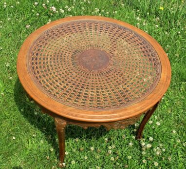 Antique Round Hand Carved Wooden Oak Rattan Coffee Side Table Louis XV Philippe