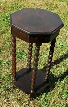 Beautiful Small Barley Twist Wooden Round Side End Table Pedestal Plant Stand 