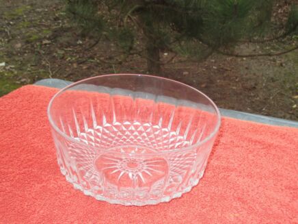Arcopal France Star Bowl Diamond Clear Glass Salad Bowl