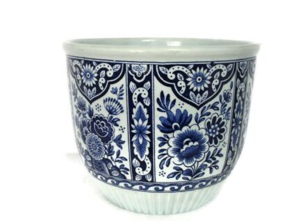 Vintage Boch Royal Sphinx Delfts blue White Flower Pot Jardiniere Planter Marked Maastricht 7.87"
