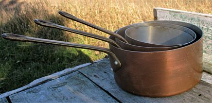 French Vintage set of 3 Small Red Copper Frying Sauce Pan Skillets Decorative