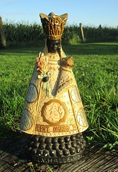 Vintage Black Madonna Van Halle Virgin Mary Chalkware Plaster 11.42"