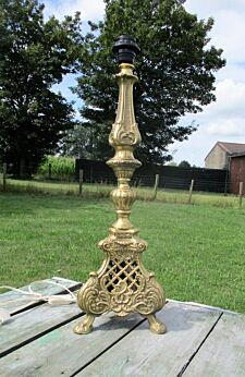 Table Desktop Lamp Hollywood Regency Candle holder Style Ornate Filigree Brass