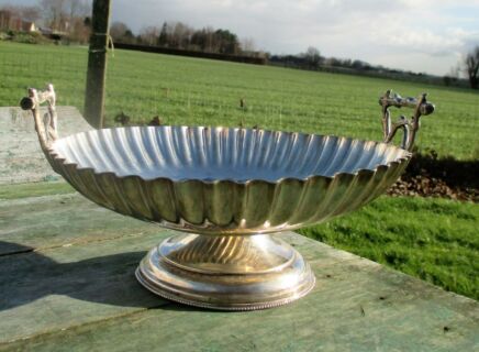 Daniel & Arter Silverplated Fruit Bowl Dish Centerpiece