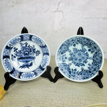 couple Pair Delft Small Charger Wall Plates Blue White OUD Delft Marked Flowers