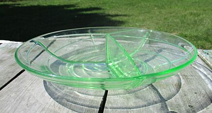 Green Depression Glass Bowl Dish Snacks Uranium Vaseline Lights Up