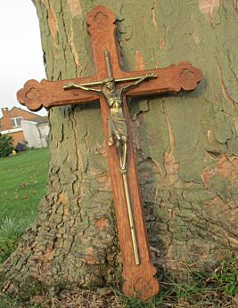 Large Lovely Hand Carved Wood Hanging Crucifix Cross Jesus Christ 25.59"