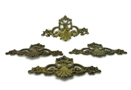 4 pcs Antique Cast Brass Furniture Trim Flower Hardware Ornate Reclaimed
