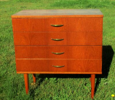 Vintage Teak Chest of Drawers Cabinet Nightstand Commode End Table Danish Modern