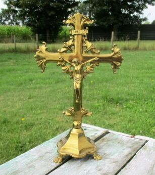 Vintage Brass Table Standing Crucifix Ornate Claw Feet Jesus Christ 13.78"