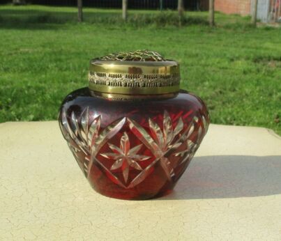 Ruby Red Vase Etched Glass Cut to Clear Flower Holder Pique-fleurs Gorgeous