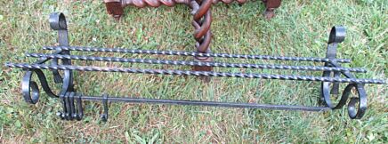 Vintage Wrought Iron Coat Hat Wall Rack Black 5 hooks Twisted Iron
