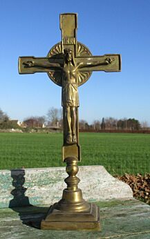 Antique Ornate Brass Jesus Christ Table Cross Crucifix Memento Mori Greek Style
