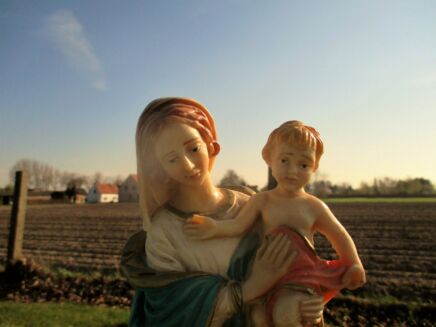 Vintage Virgin Mary Madonna with Child Resin Catholic Very Lovely 11.81"