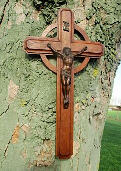 Large Vintage Oak Hanging Crucifix Cross Jesus Christ Brass Corpus 23.22" Lovely