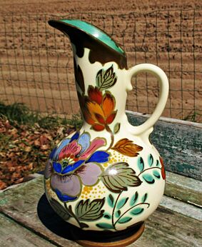 Royal Holland Poly-chrome Porcelain Vase Pitcher Gouda Neckar Floral design Nice