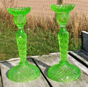 Portieux Vallerysthal Green Depression Uranium Glass Couple Candle Holders
