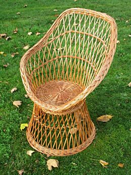 Peacock Fan Wicker rattan Chair Furniture Round Lovely High Chair