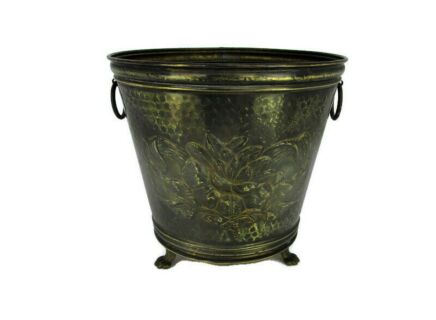 Large Vintage Brass Kettle Decorative Lion Head Handles, Lion Feet Planter Beautiful