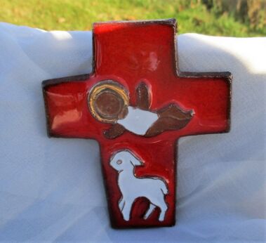 Small Vintage Ceramic Crucifix Wall Hanging Communion Lamb Jesus Christ